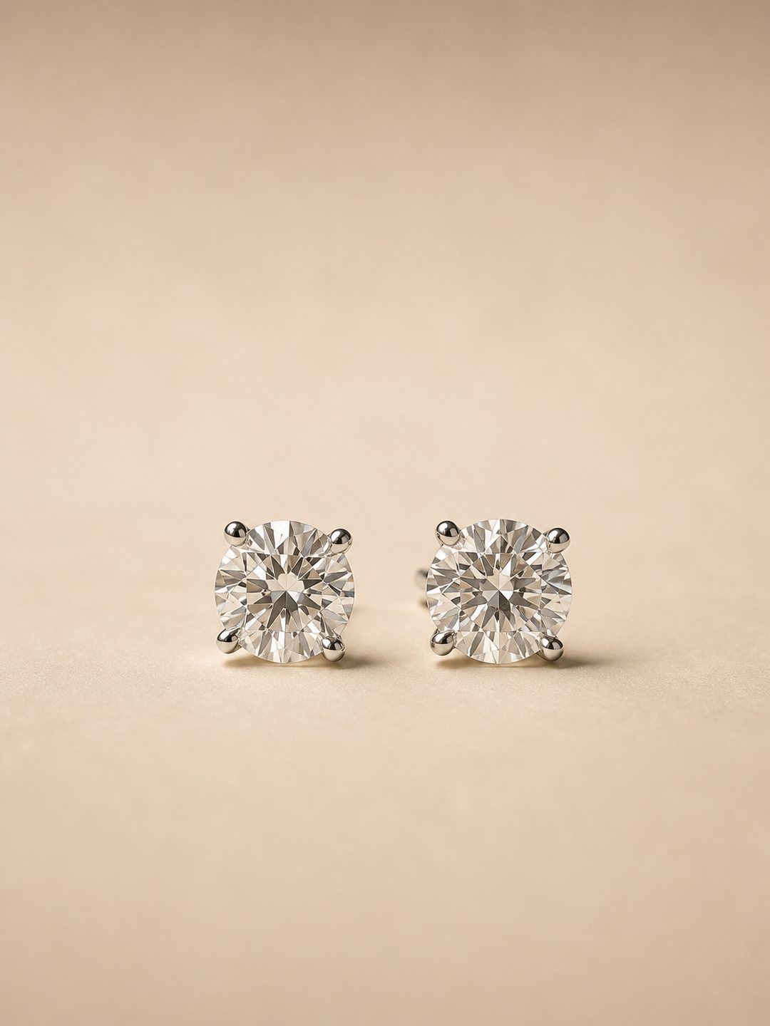 CHR Diamant Ørestikker 18K Hvidguld 2.15 CT