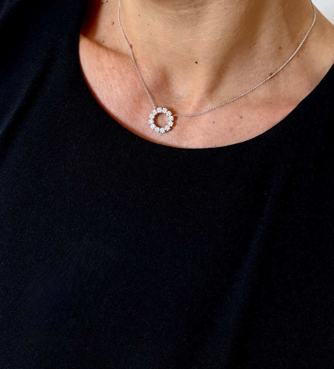 Diamant Circle of Love Halskæde – 9K Hvidguld