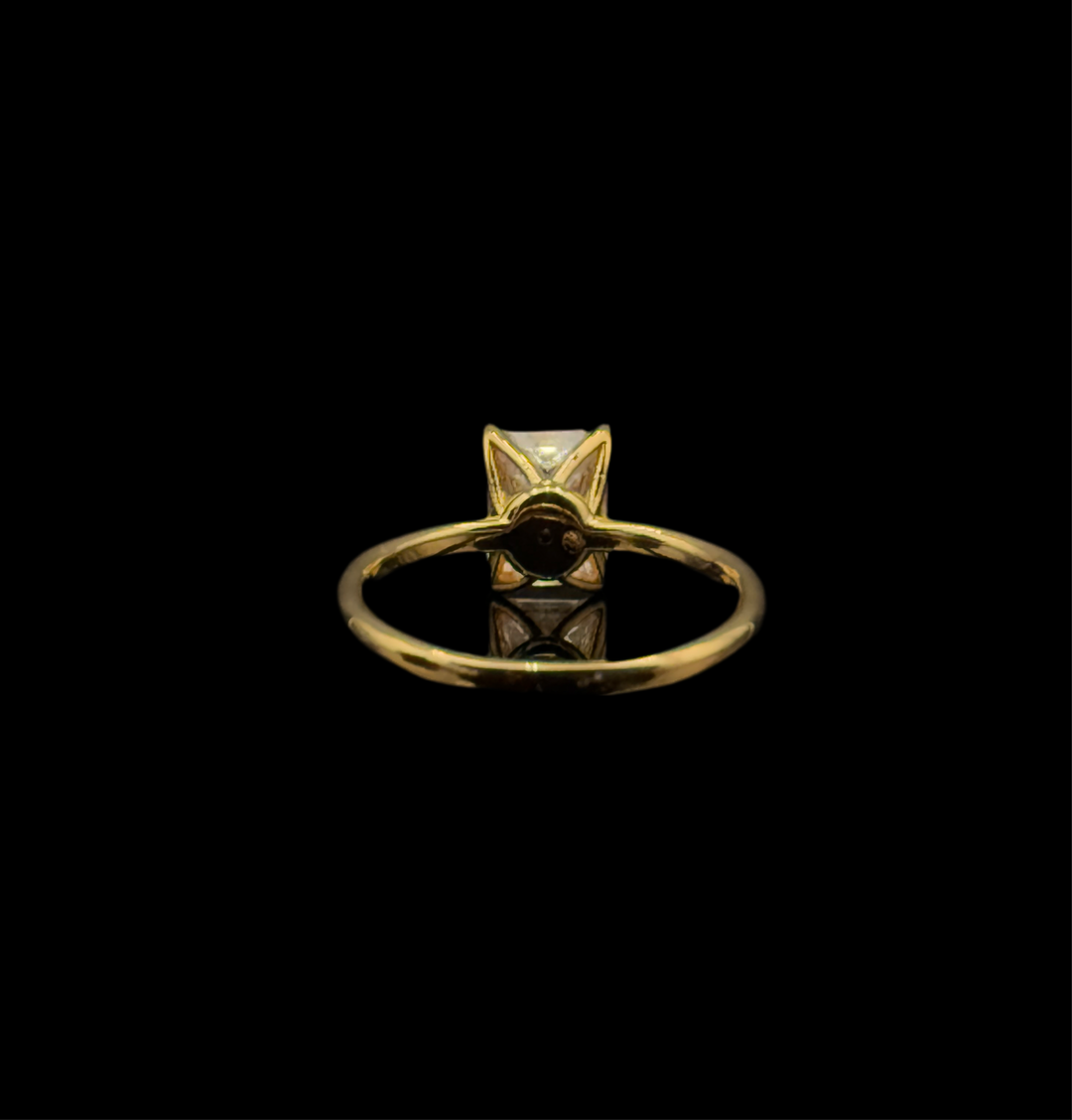 Emerald Elegance Ring 14 K Guld