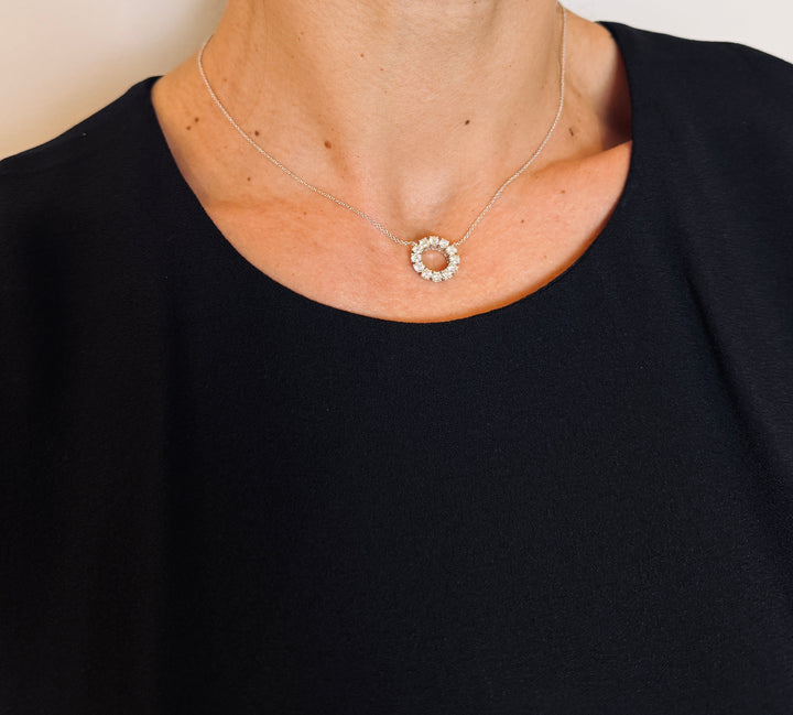 Diamant Circle of Love Halskæde – 9K Hvidguld