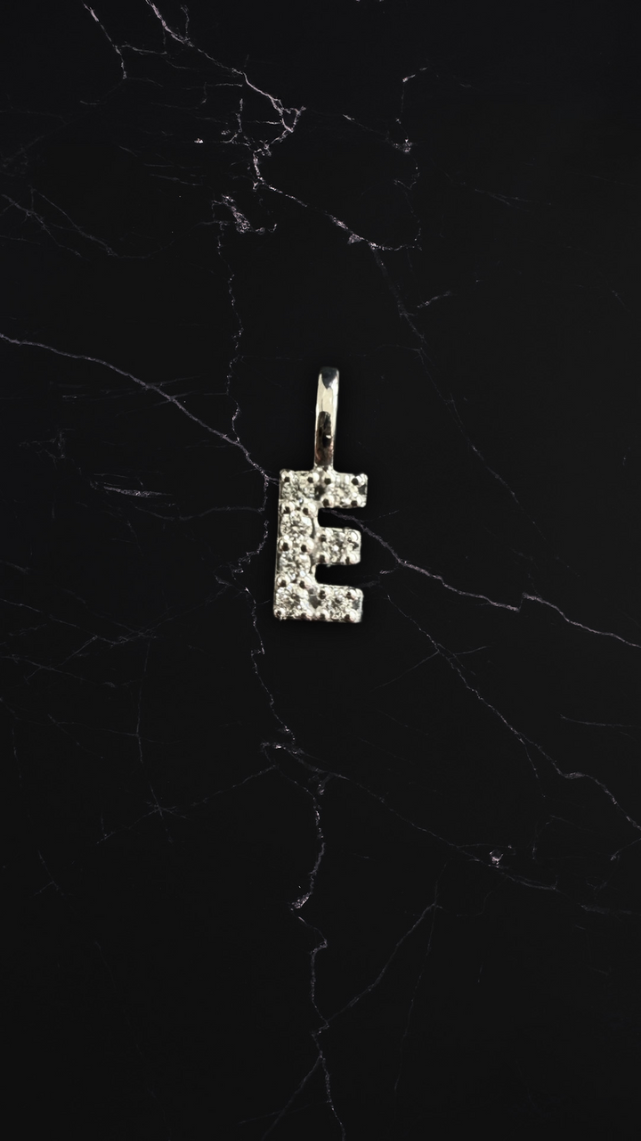 Diamantbogstav 18 K Hvidguld