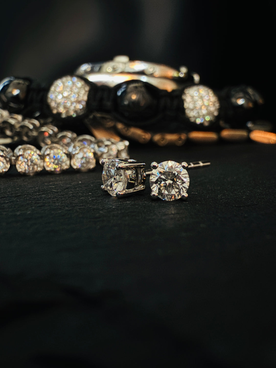 Diamant Ørestikker 9K Hvidguld