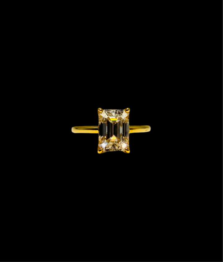 Emerald Elegance Ring 14 K Guld