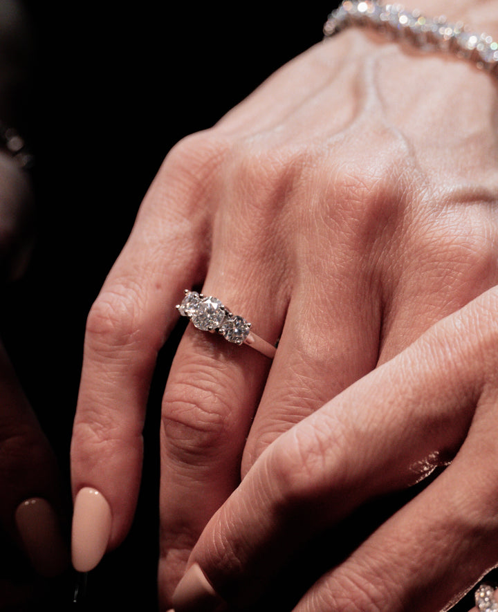 Wauw Her Ring