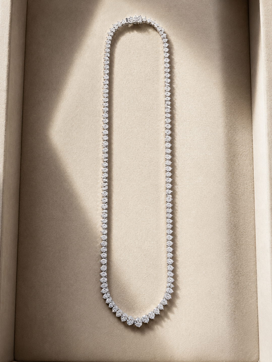 CHR Crown Tennis Diamant Halskæde i 14K Hvidguld – 11.08 CT