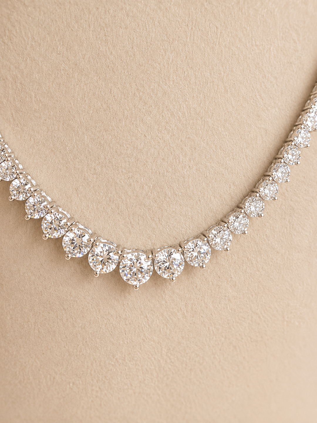 CHR Crown Tennis Diamant Halskæde i 14K Hvidguld – 11.08 CT