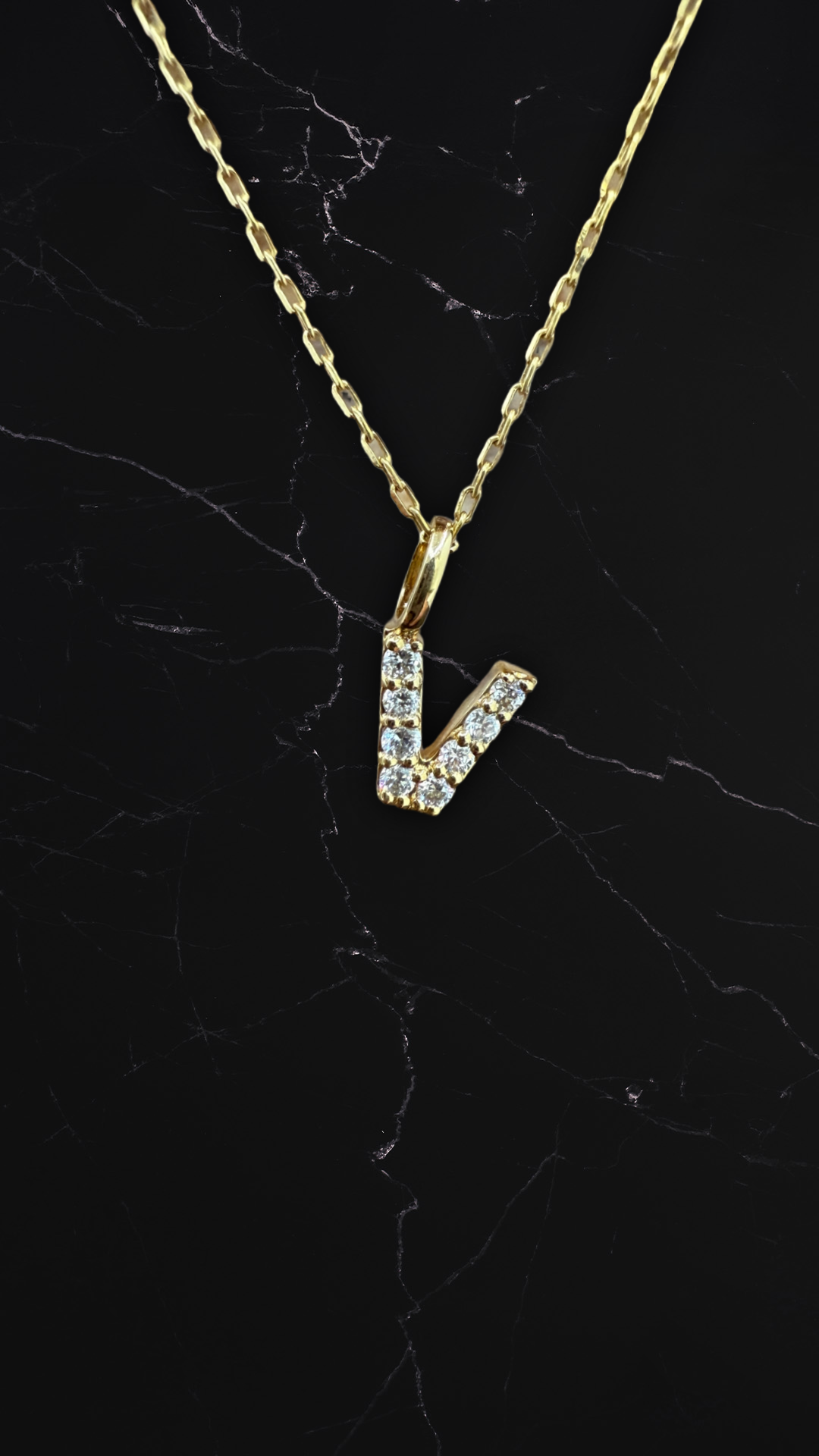 Diamantbogstav 18 K Guld