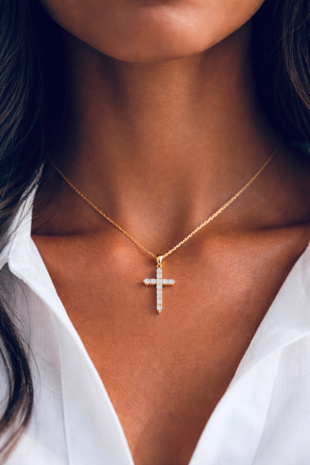 ✨ CHR Diamant Kors Guld 18K Vedhæng