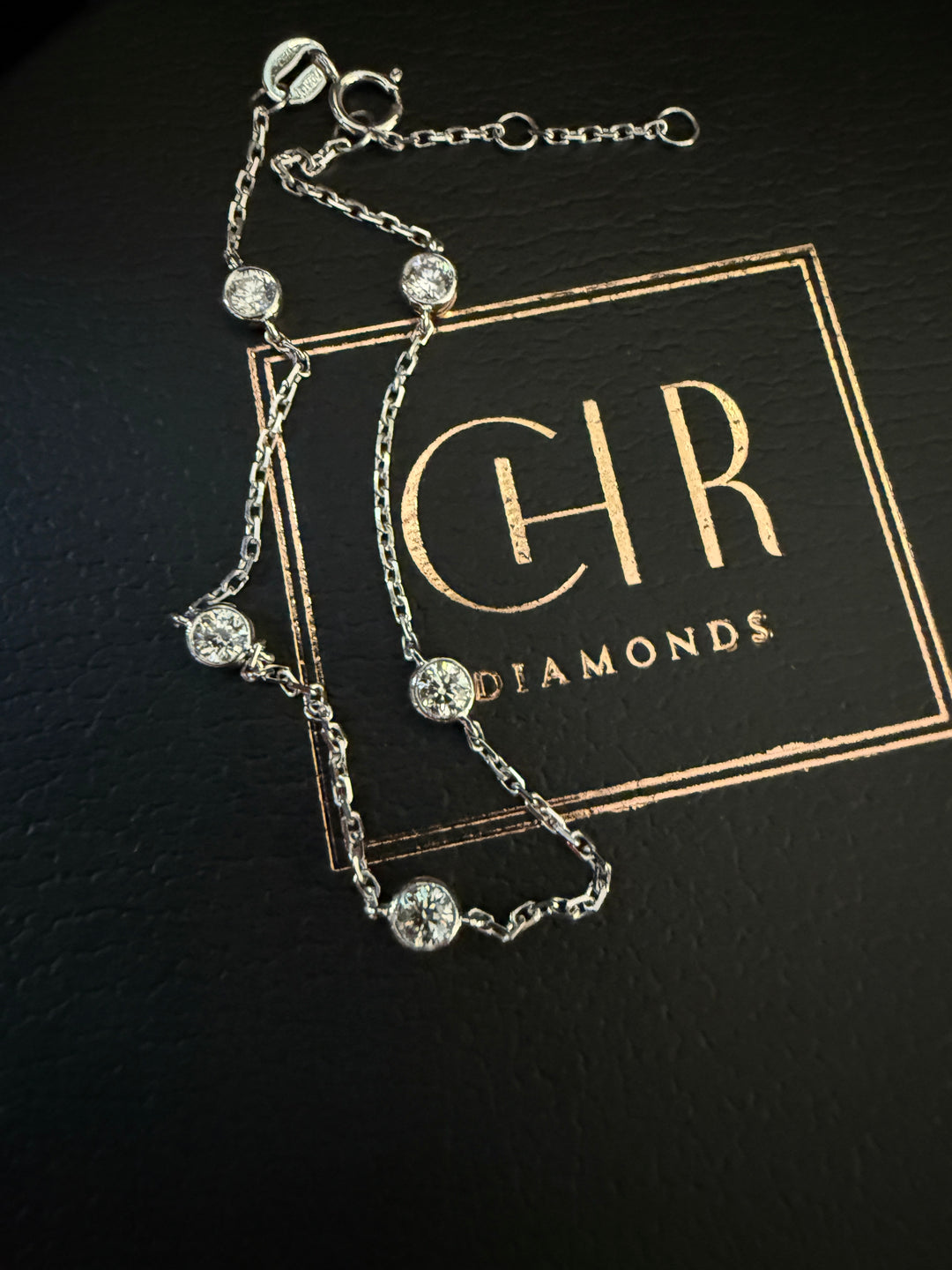 CHR Five Diamond Bracelet 18 k Hvidguld