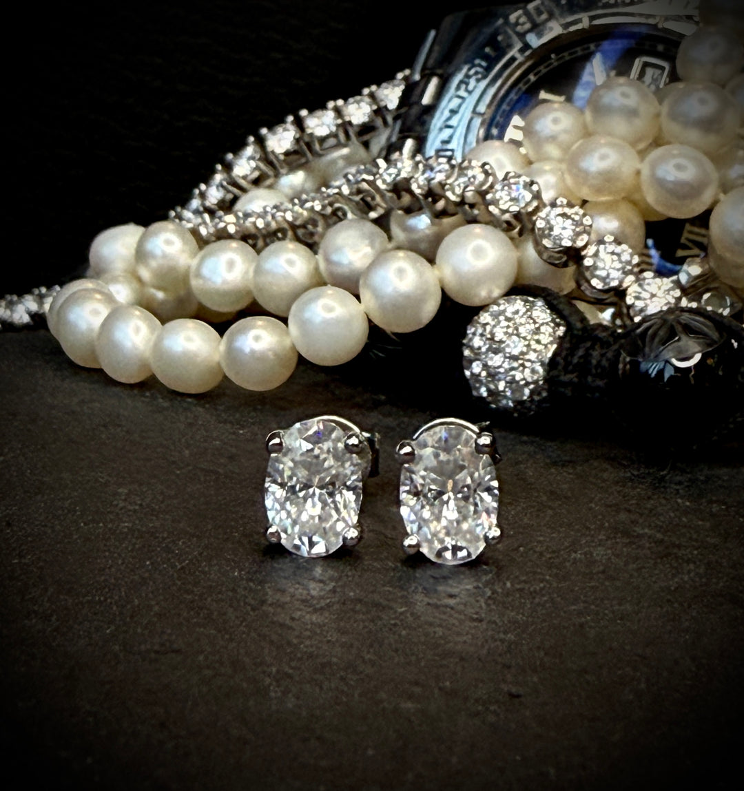 CHR Oval Cut Moondust Ørestikker