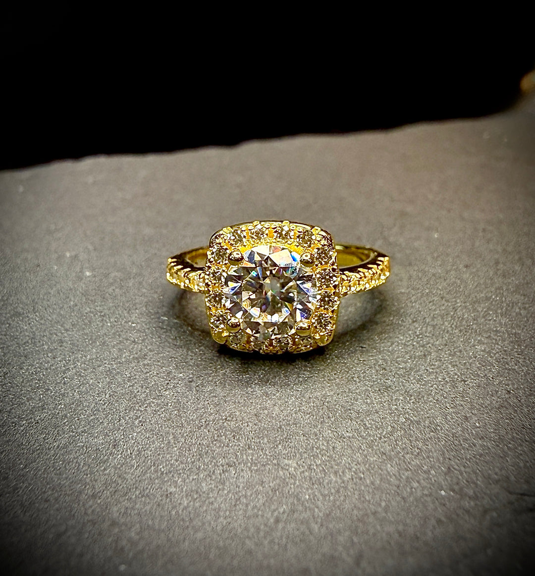 Lumina Halo Ring Golden Edt.