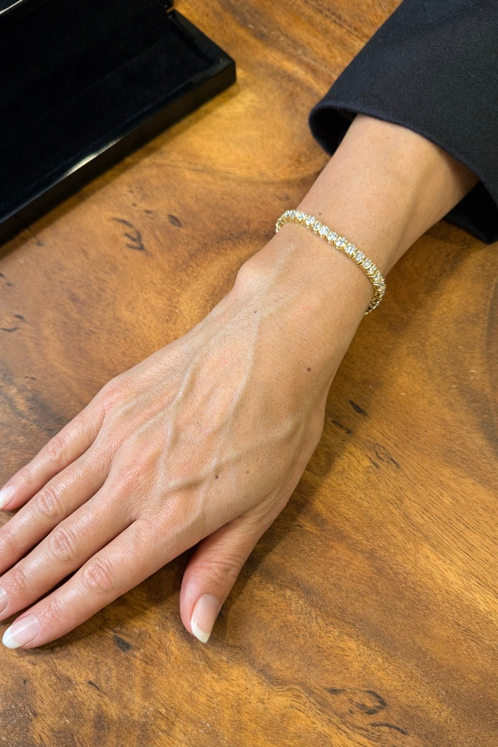 CHR Tennis Armbånd 4 mm Golden Edt.