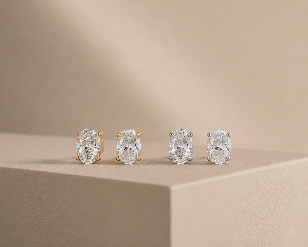Diamant Ørestikker Oval Cut 10K Guld eller Hvidguld