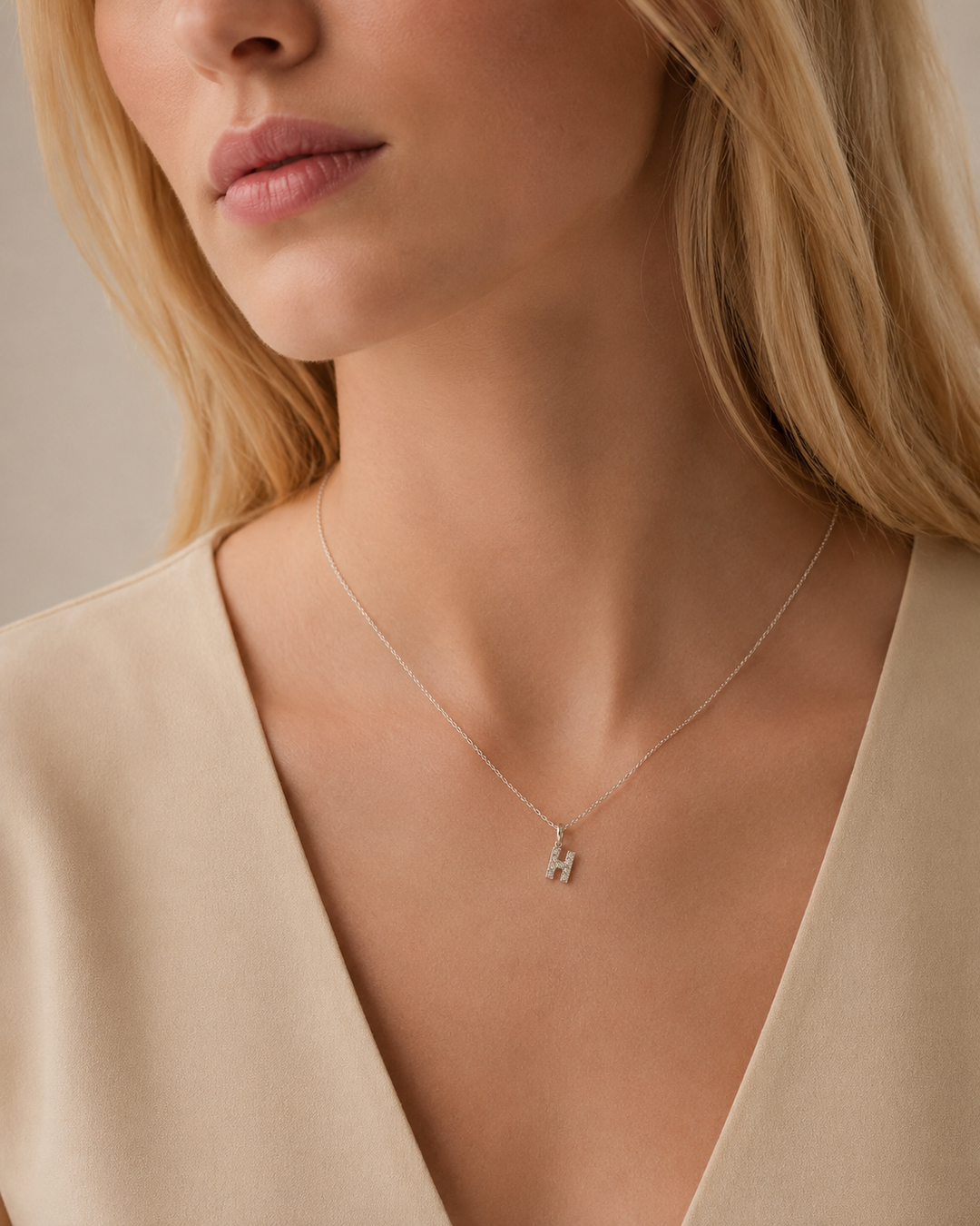 Diamantbogstav 18 K Hvidguld