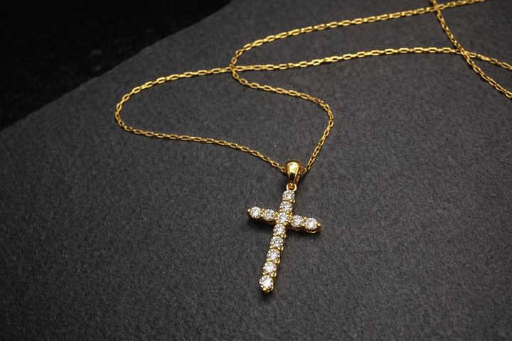 ✨ CHR Diamant Kors Guld 18K Vedhæng