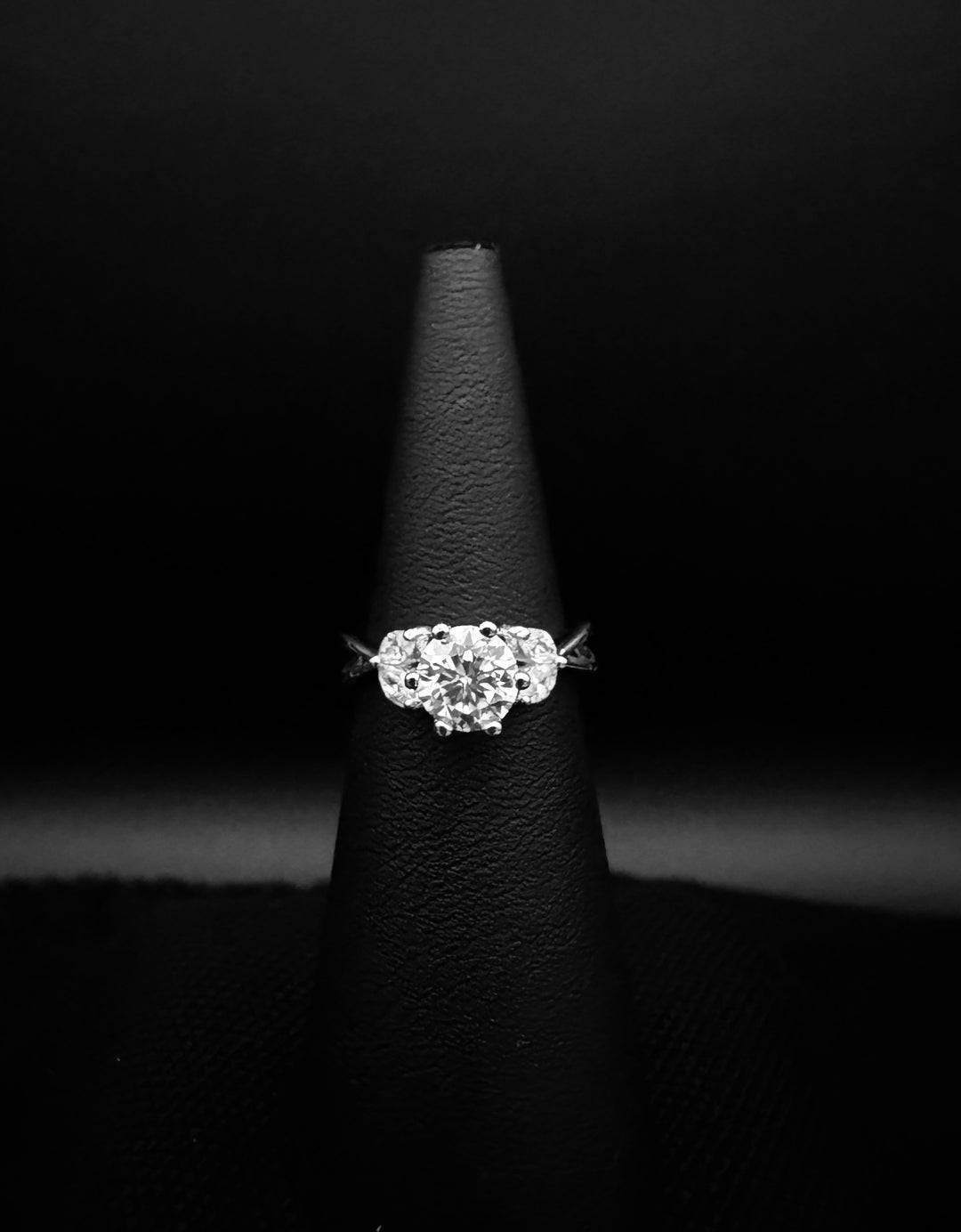 Classic Ring