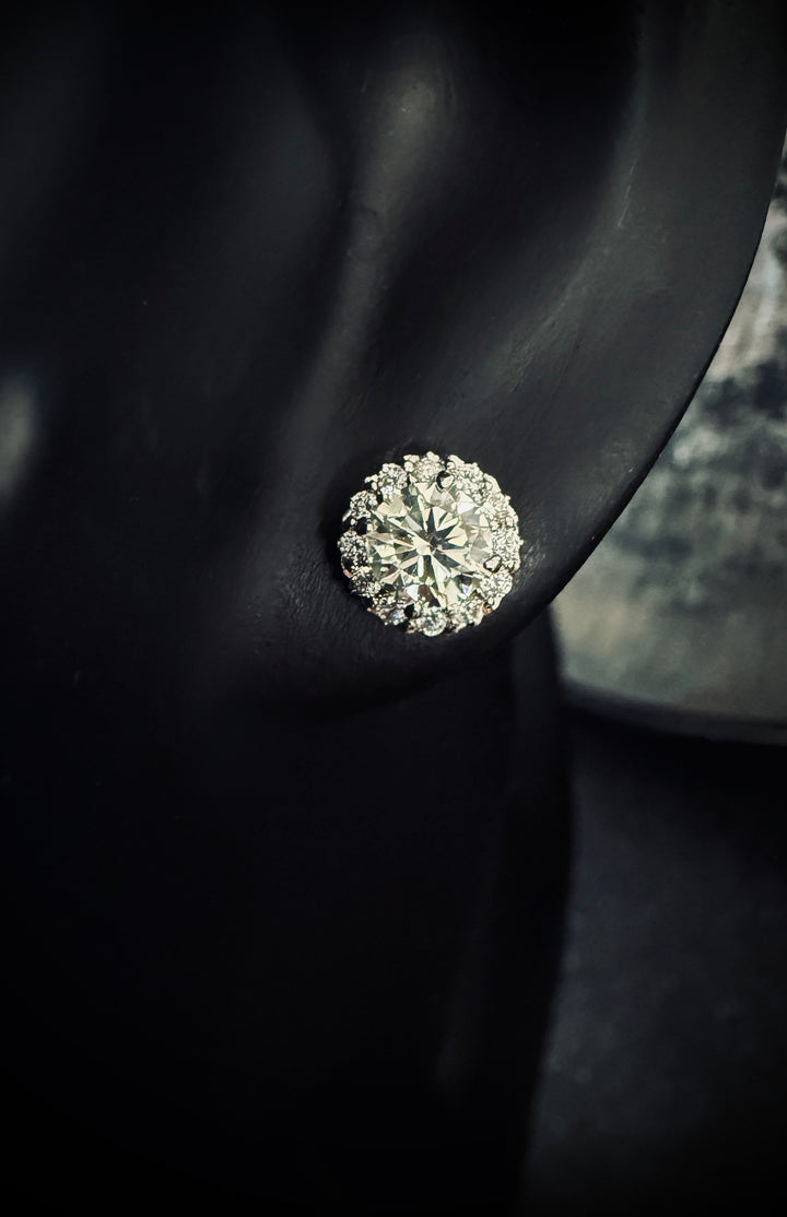 Halo Lumière – White Edition