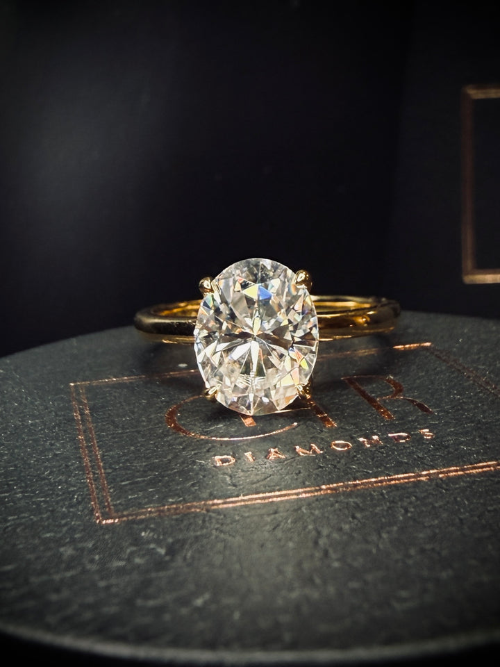 CHR Oval Cut Ring – Golden Edt.