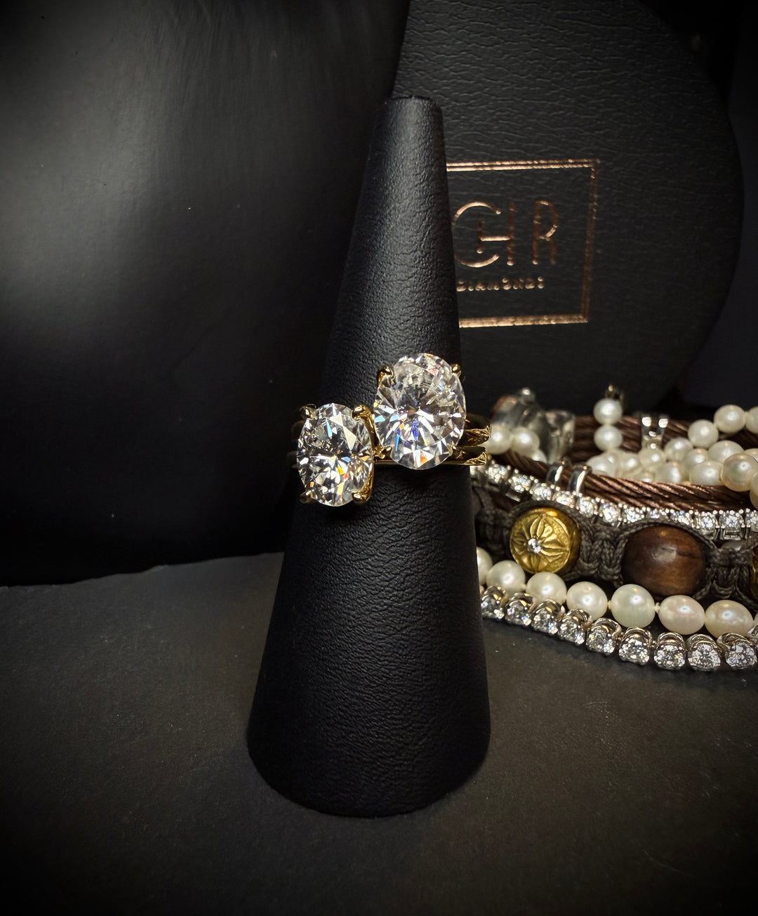 CHR Oval Cut Ring – Golden Edt.