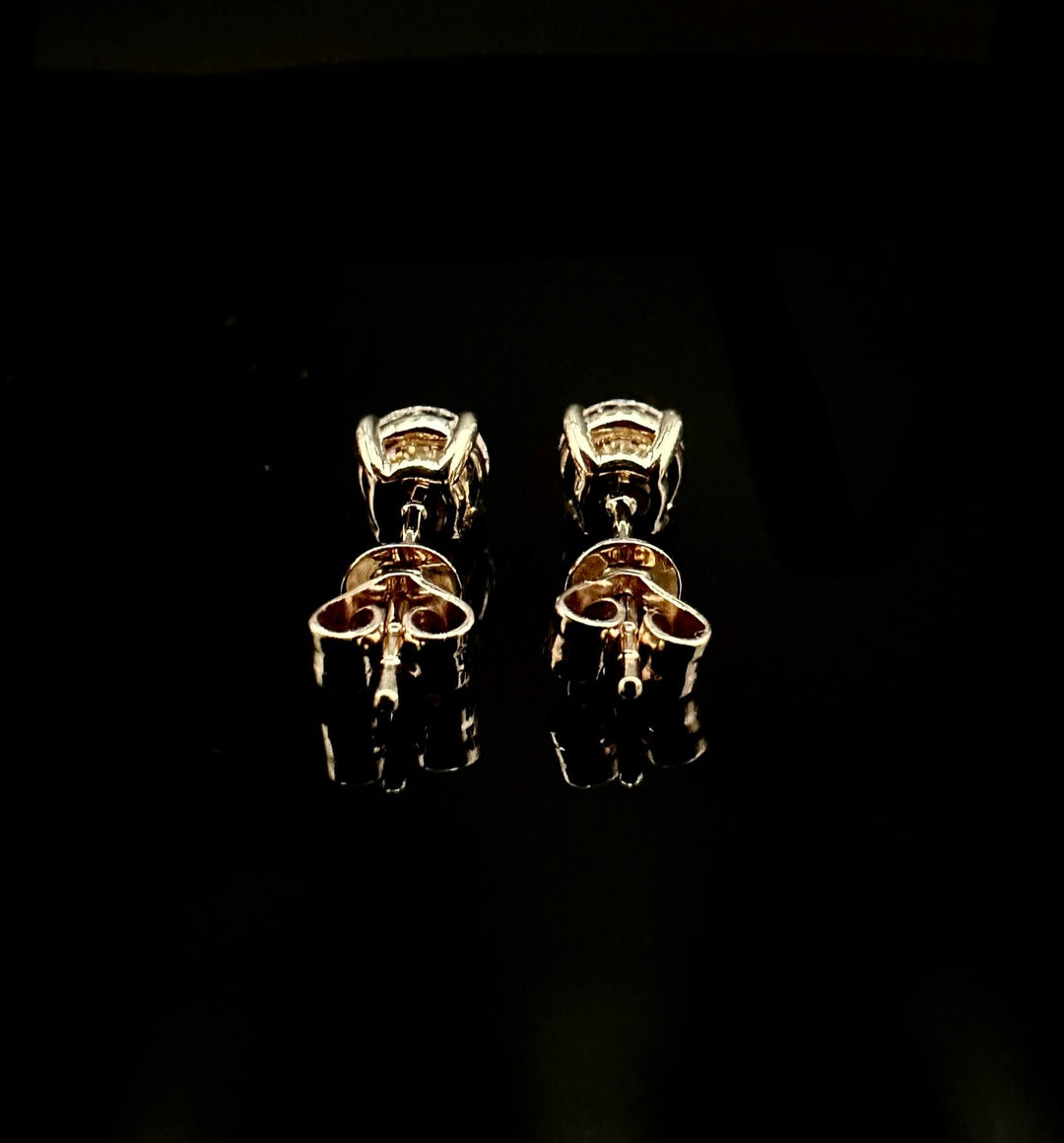 Diamant Ørestikker 14 Karat Guld