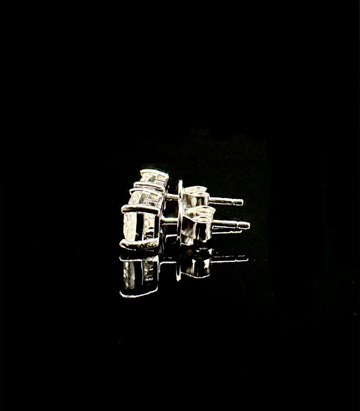 Emerald Cut Ørestikker