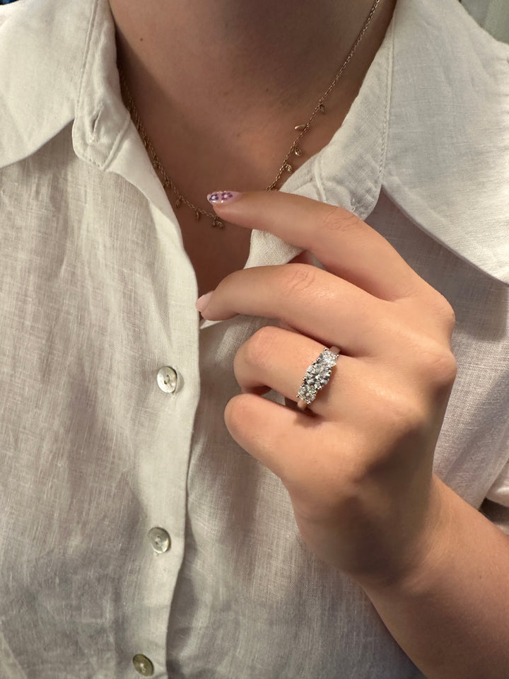 Wauw Her Ring