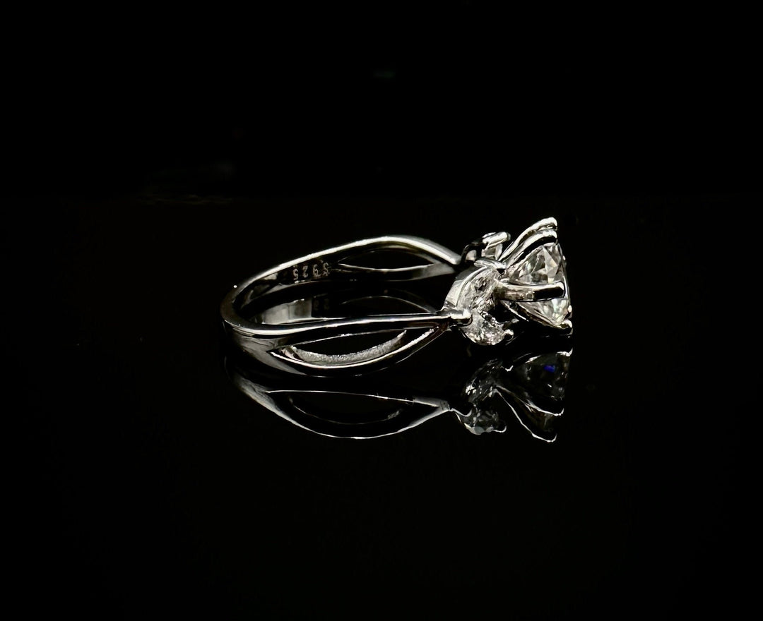 Classic Ring
