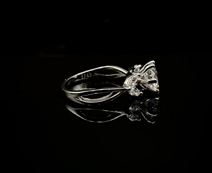 Classic Ring