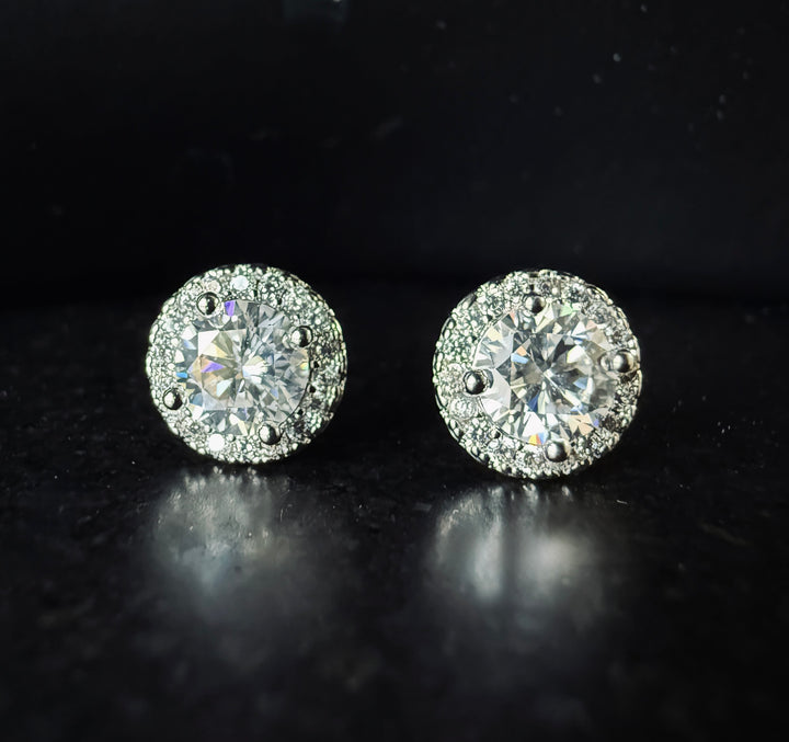 Eterna Halo Earrings – White Gold Edition