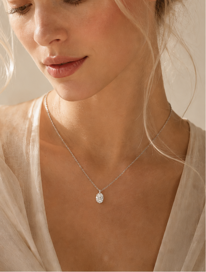 Diamant Halskæde Oval Cut 18 K Hvidguld