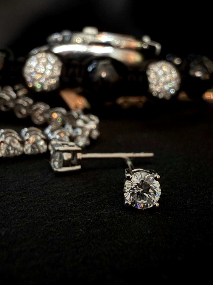 Diamant Ørestikker 9K Hvidguld