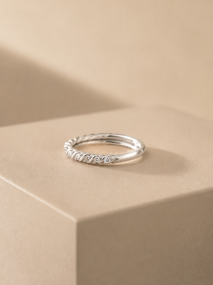 Twister Ring