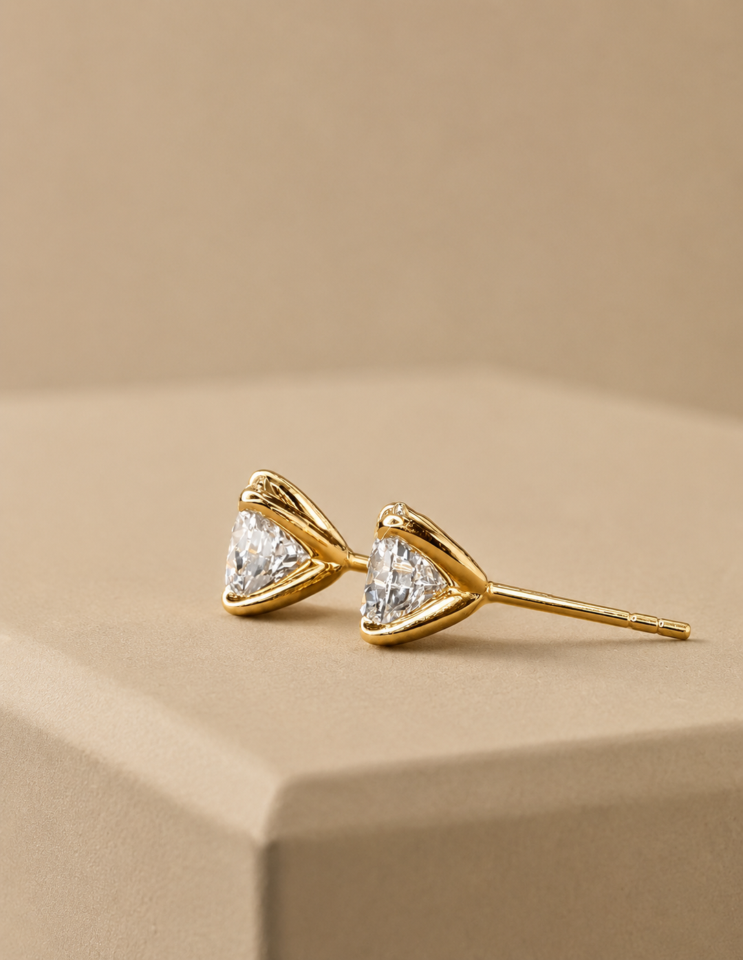 CHR DIAMANT SOLITAIRE ØRESTIKKER 14K GULD, 2X1 CT.