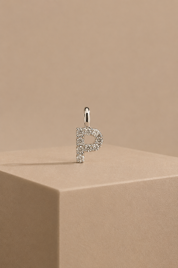 Diamantbogstav 18 K Hvidguld