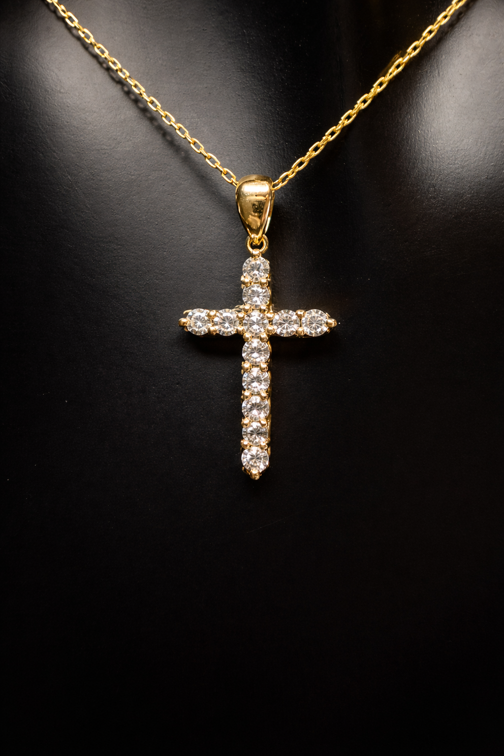 ✨ CHR Diamant Kors Guld 18K Vedhæng