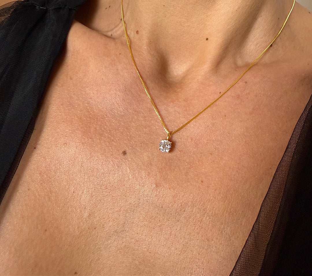 ✨ Diamant Simplicity Vedhæng 18K