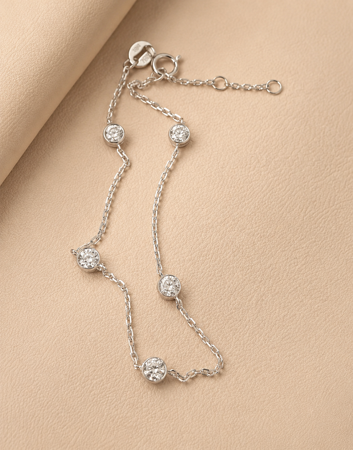 CHR Five Diamond Bracelet 18 k Hvidguld