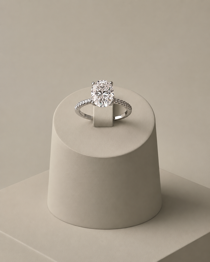 Oval Cut Diva Edition 2 ct.