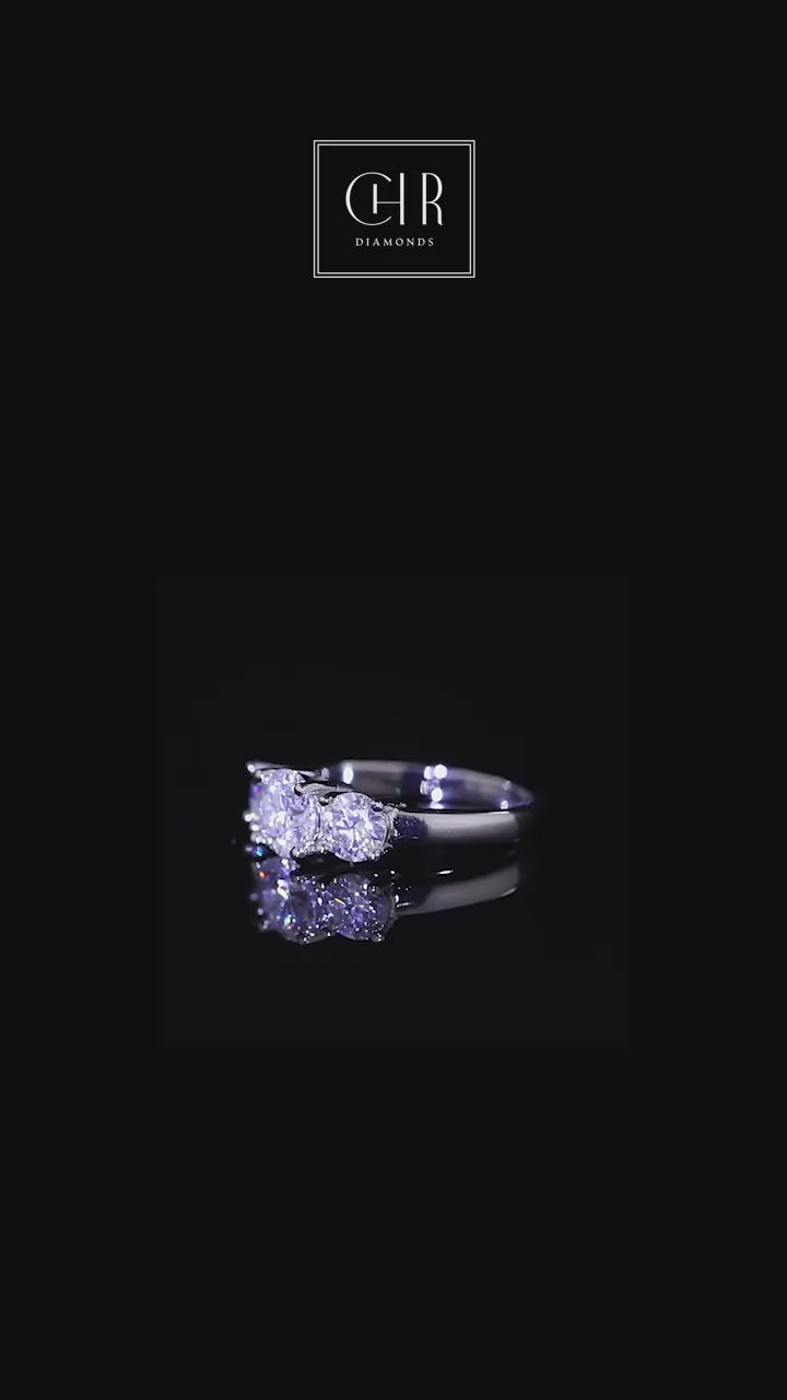 Wauw Her Ring